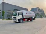 HOWO 4X2 bulk feed transport truck - Imagen 2