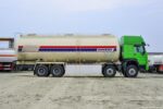 Powder Tank Truck HOWO - Image 4