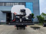Semi-trailer bulk feed transport truck - Image 4