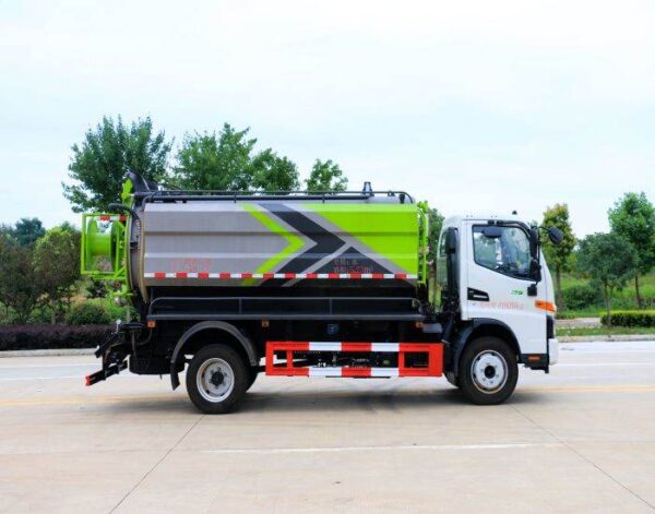 Vacuum Truck