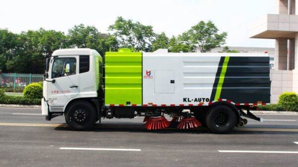Road Sweeper Truck