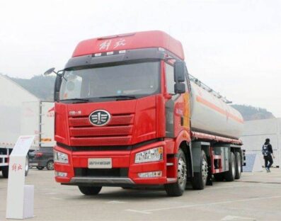 شاحنة صهريج