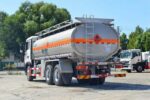 HOWO fuel tanker