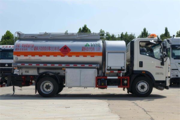 fuel tanker