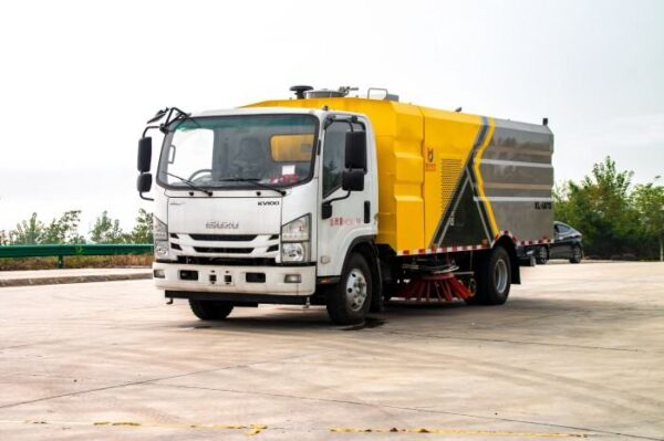road sweeper
