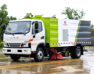 подметально-уборочная машина