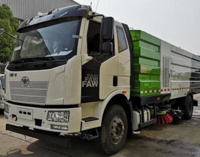 كاسحات مثبتة على شاحنات