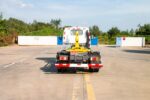 ISUZU Hookloader