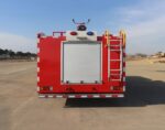 Camião de bombeiros tanque de água ISUZU