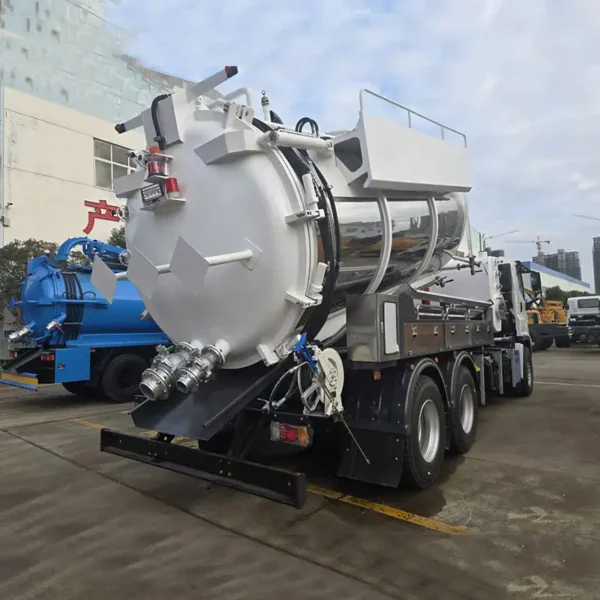 Jetting Truck Combination Tanker 25000L ISUZU - manufacturer - supplier ...